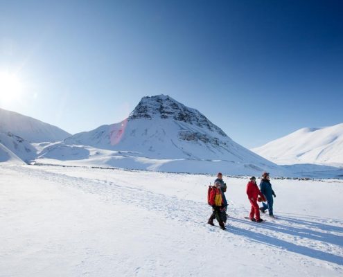 en.visitsvalbard.com